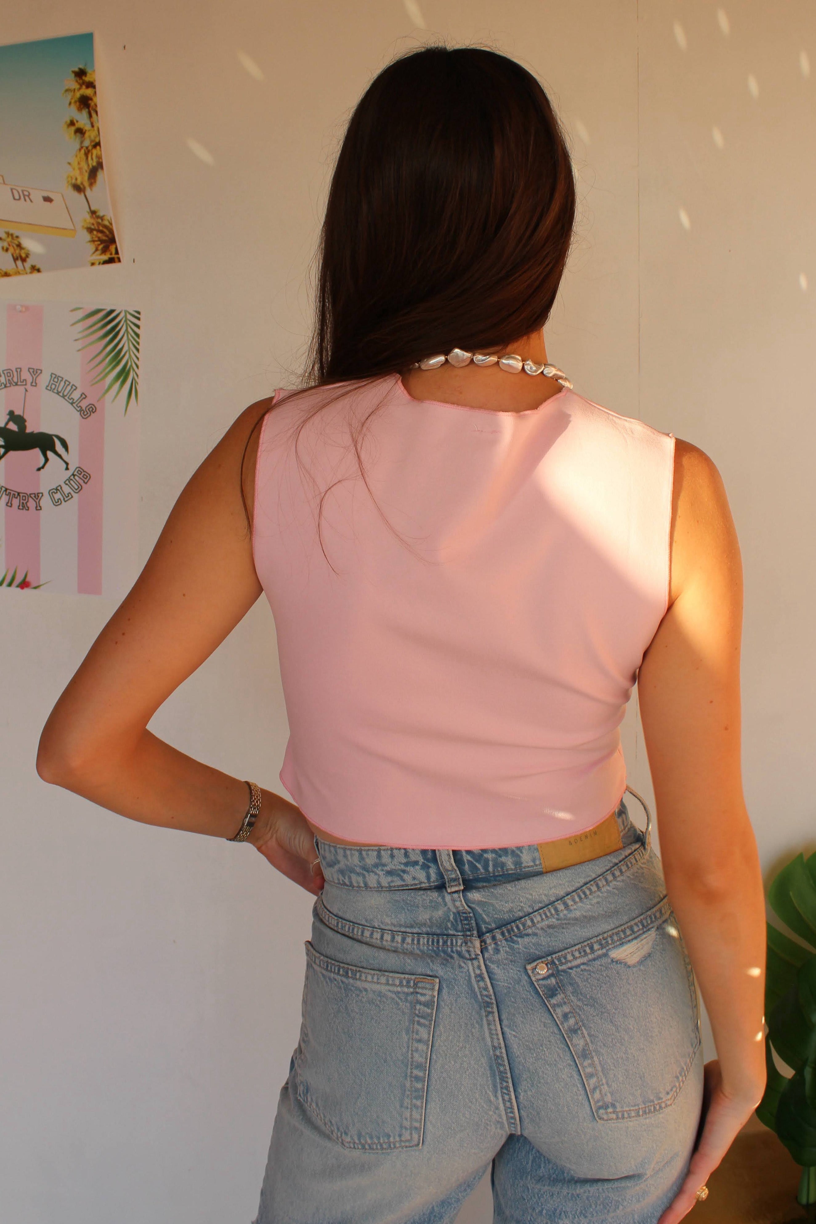 pink vest